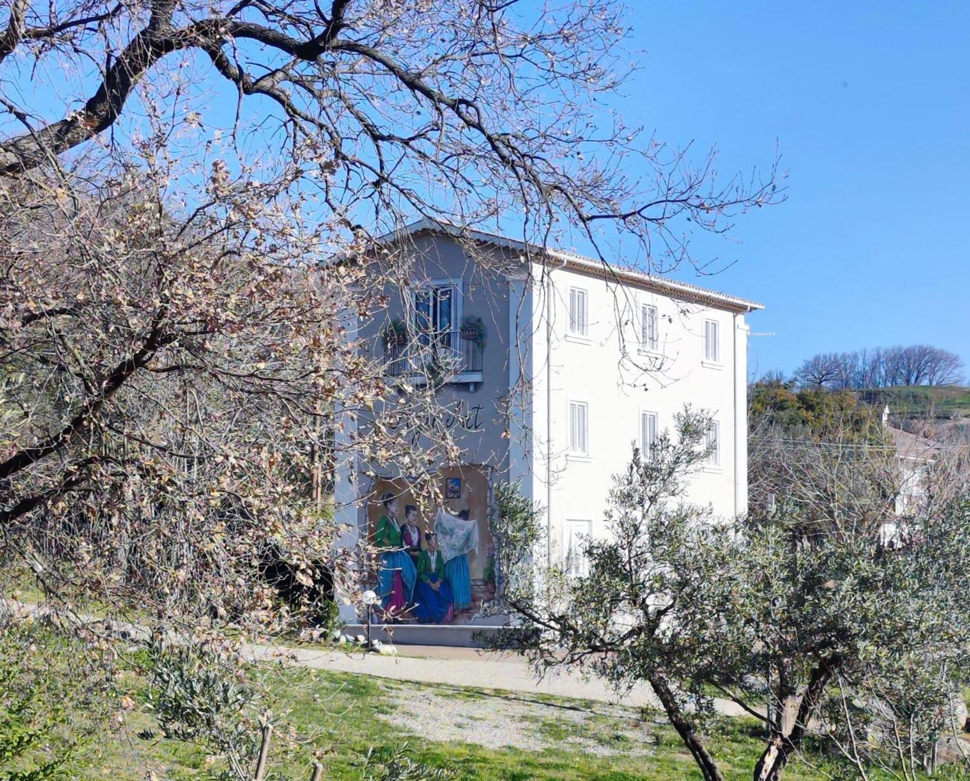 הוילה San Benedetto Ullano Agri Art מראה חיצוני תמונה